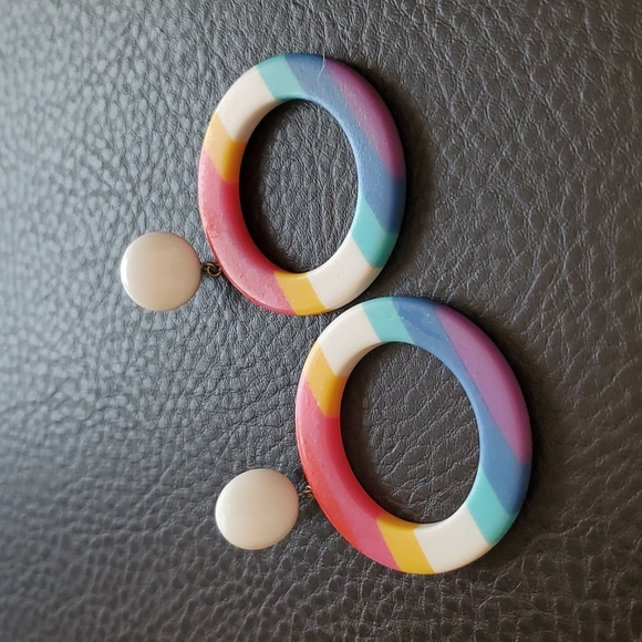 VTG earrings - Picture 1 of 7